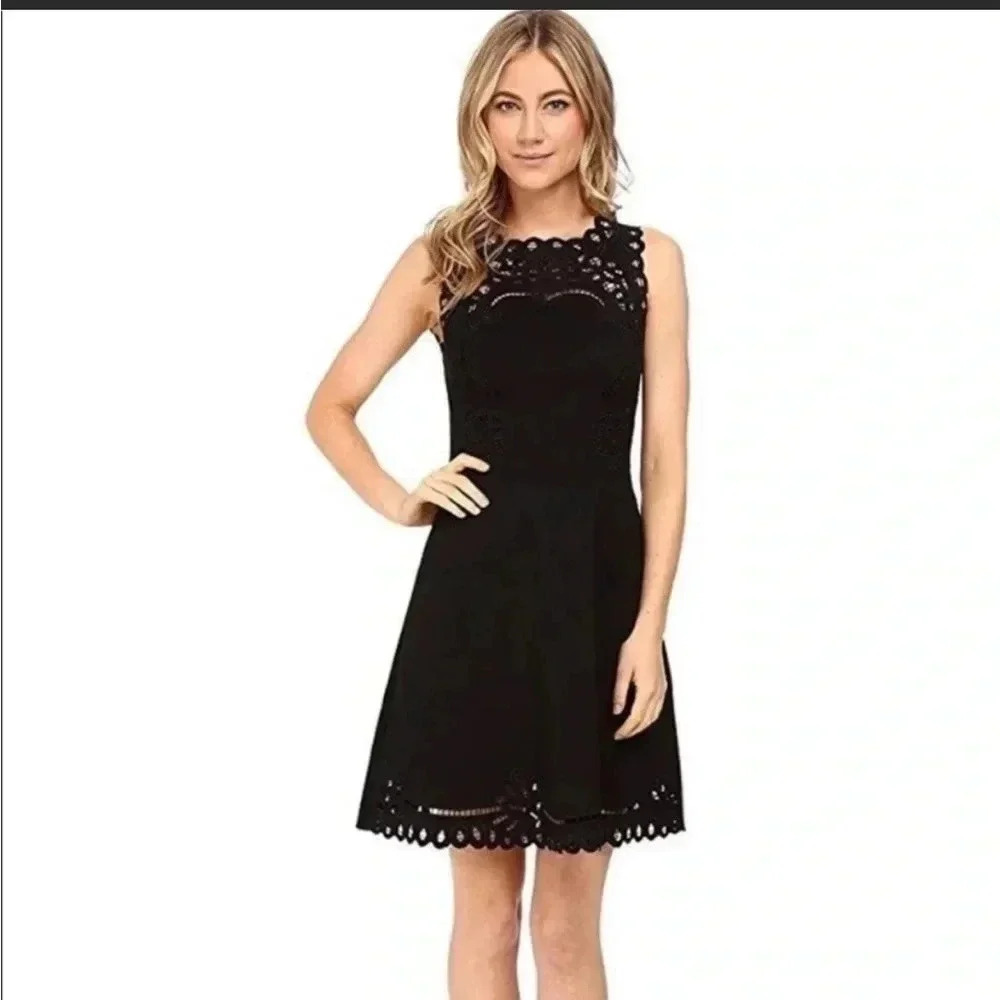 𝅺TED Baker London absolutely gorgeous dress size 1 (S)